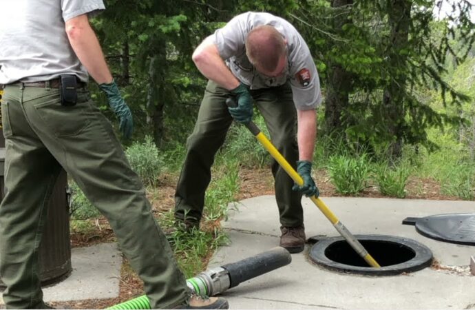 Septic Tank Pumping-Southern Elite Septic Installation Services of Pearland