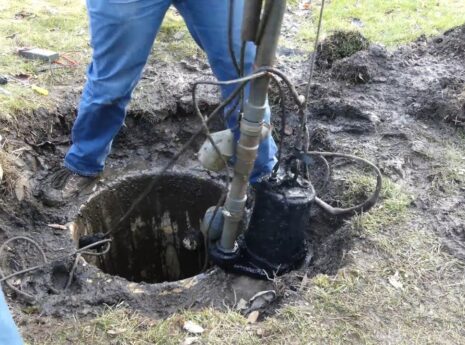 Sewage Pump-Southern Elite Septic Installation Services of Pearland