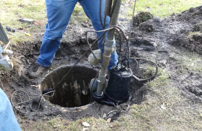 Sewage Pump-Southern Elite Septic Installation Services of Pearland